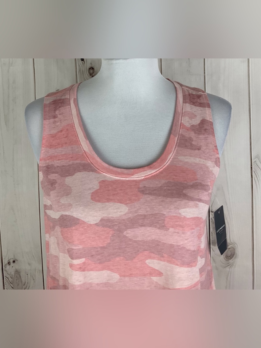 Lucky Brand Women's Pink Camo Camouflage Lightweight Sleeveless Tank Top S NWT - Picture 2 of 12